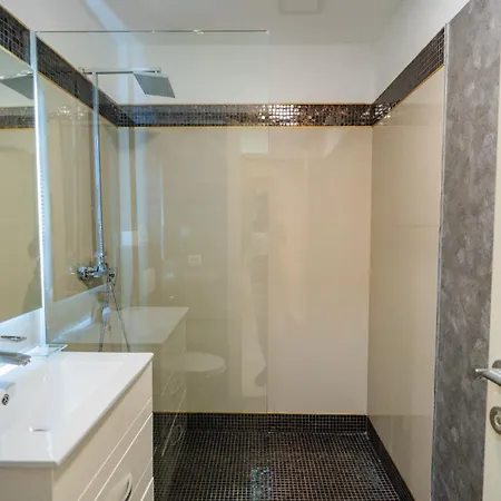 Prime 2br - Persepolis