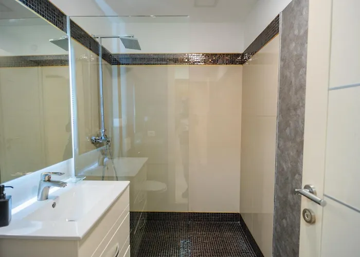 Prime 2br - Persepolis